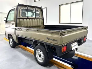 1999 Daihatsu Hijet Truck, Kei Truck / Mini Truck, right-hand drive Japanese import, stock KTD-0781 (photo 3)