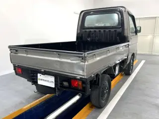 1999 Daihatsu Hijet Truck — Gray 2WD Kei Trucks, photo 4 of 26