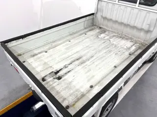 1999 Daihatsu Hijet Truck — White 2WD Kei Trucks, photo 5 of 26