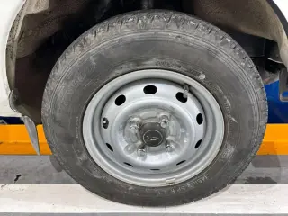 1999 Daihatsu Hijet Truck — White 2WD Kei Trucks, photo 14 of 26