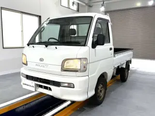 1999 Daihatsu Hijet Truck — White 2WD Kei Trucks, photo 2 of 24