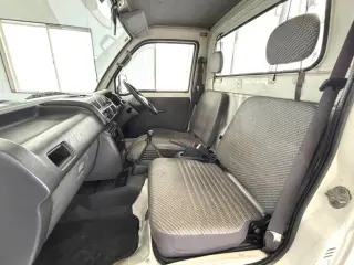 1999 Daihatsu Hijet Truck — White 2WD Kei Trucks, photo 10 of 24