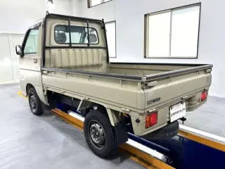 1999 Daihatsu Hijet Truck — Beige 2WD Kei Trucks, photo 3 of 24