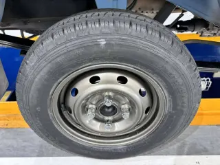 1999 Daihatsu Hijet Truck — Blue 4WD Kei Trucks, photo 16 of 26