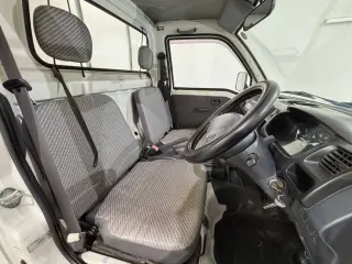 1999 Daihatsu Hijet Truck — White 4WD Kei Trucks, photo 8 of 28