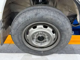 1999 Honda Acty Truck — White 4WD Kei Trucks, photo 13 of 24