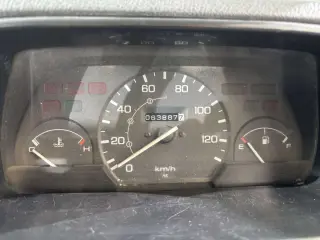 1999 Honda Acty Truck — White 4WD Kei Trucks, photo 8 of 25