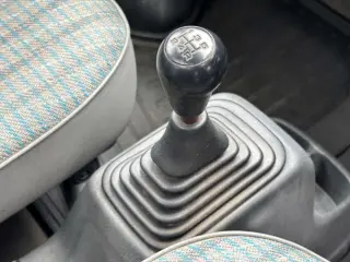 1999 Honda Acty Truck — White 4WD Kei Trucks, photo 14 of 26