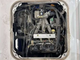 1999 Honda Acty Truck — White 4WD Kei Trucks, photo 7 of 25