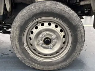 1999 Honda Acty Truck — White 4WD Kei Trucks, photo 19 of 28