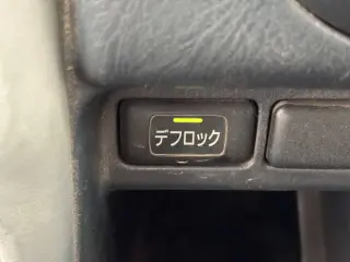 1999 Honda Acty Truck — White 4WD Kei Trucks, photo 15 of 28