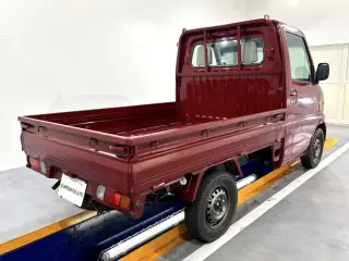 1999 Mitsubishi Minicab Truck — Red 4WD Kei Trucks, photo 4 of 27