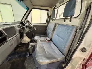 1999 Mitsubishi Minicab Truck — Red 4WD Kei Trucks, photo 9 of 27
