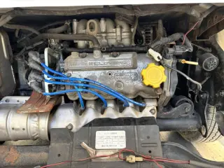 White 1999 Subaru Sambar Truck, 83,600 miles, EN07 660 cc, stock KTD-0818 (photo 6)