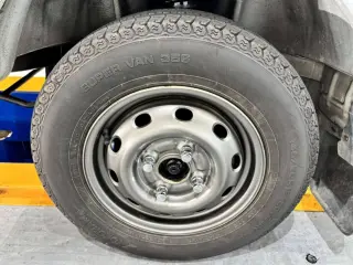 1999 Suzuki Carry Dump — White 4WD Kei Trucks, photo 22 of 30