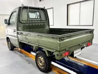 1999 Suzuki Carry Truck — Green 2WD Kei Trucks, photo 3 of 22