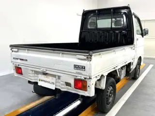White 2000 Daihatsu Hijet Truck, Automatic, imported kei truck, stock KTD-0827 (photo 4)