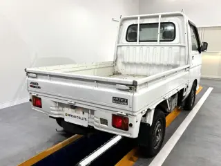 White 2000 Daihatsu Hijet Truck, 5-Speed Manual, imported kei truck, stock KTD-0830 (photo 4)