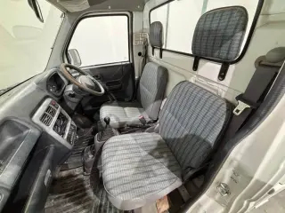 2000 Honda Acty Truck, Kei Truck / Mini Truck, right-hand drive Japanese import, stock KTD-0833 (photo 11)