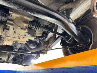 2000 Honda Acty Truck — White 4WD Kei Trucks, photo 23 of 27
