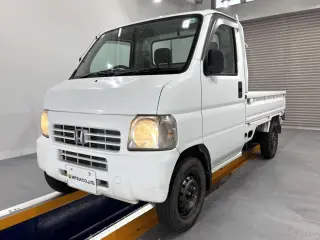 2000 Honda Acty Truck — White 4WD Kei Trucks, photo 2 of 27