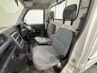 2000 Honda Acty Truck — White 4WD Kei Trucks, photo 11 of 27
