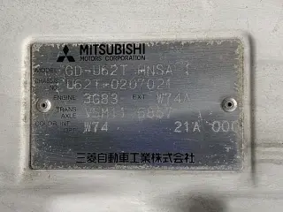 2000 Mitsubishi Minicab Truck — White 4WD Kei Trucks, photo 24 of 25