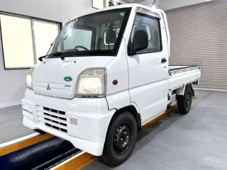 White 2000 Mitsubishi Minicab Truck, 89,800 miles, 3G83 660 cc, stock KTD-0847 (photo 2)