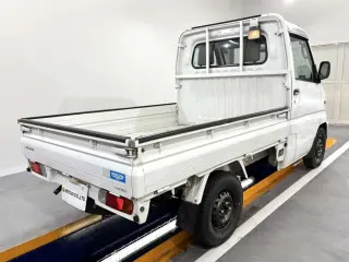 White 2000 Mitsubishi Minicab Truck, 5-Speed Manual, imported kei truck, stock KTD-0847 (photo 4)