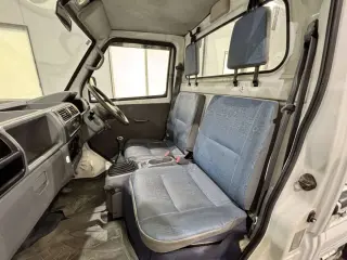White 2000 Mitsubishi Minicab Truck, 89,800 miles, 3G83 660 cc, stock KTD-0847 (photo 10)