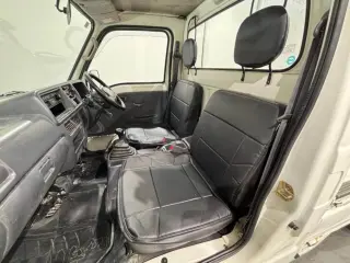 White 2000 Subaru Sambar Truck, 5-Speed Manual, imported kei truck, stock KTD-0851 (photo 12)
