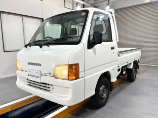 2000 Subaru Sambar Truck — White 4WD Kei Trucks, photo 2 of 26