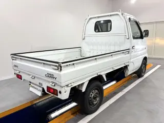 2000 Suzuki Carry Truck — White 4WD Kei Trucks, photo 4 of 25