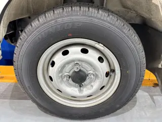 2001 Daihatsu Hijet Truck — White 2WD Kei Trucks, photo 16 of 24