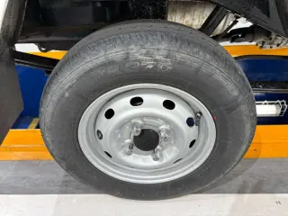 2001 Daihatsu Hijet Truck — White 4WD Kei Trucks, photo 15 of 25