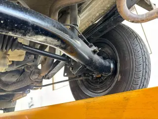 2001 Honda Acty Truck — White 4WD Kei Trucks, photo 23 of 27