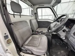 2001 Subaru Sambar Truck — White 2WD Kei Trucks, photo 11 of 27