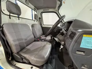 2001 Subaru Sambar Truck, Kei Truck / Mini Truck, right-hand drive Japanese import, stock KTD-0874 (photo 11)