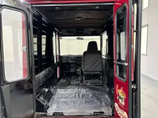 Red 1990 Daihatsu Mira Walkthrough Van, 85,900 miles, EF 660 cc, stock KTD-0881 (photo 14)