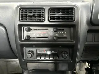 1993 Daihatsu Hijet Van, right-hand drive Japanese import, stock KTD-0883 (photo 11)