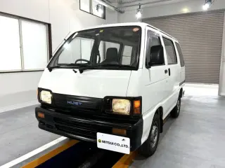 White 1993 Daihatsu Hijet Van, 74,700 miles, EF 660 cc, stock KTD-0883 (photo 2)