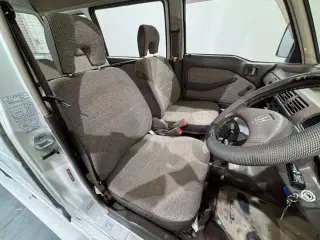 White 1993 Honda Acty Van 2WD JDM van for sale, stock KTD-0884 (photo 9)