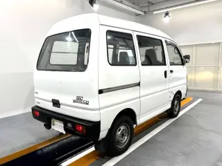 White 1993 Mitsubishi Minicab Van 4WD JDM van for sale, stock KTD-0886 (photo 5)