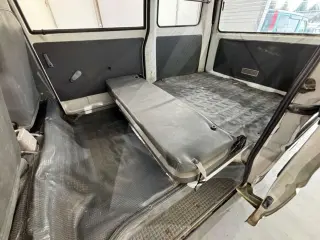 White 1993 Mitsubishi Minicab Van, 4-Speed Manual, imported JDM van, stock KTD-0886 (photo 16)