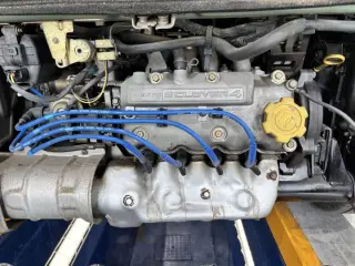 1995 Subaru Sambar Van Classic — Green 2WD JDM Vans, photo 7 of 34