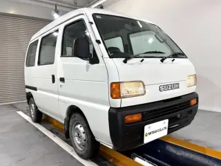 1995 Suzuki Every Van — White 4WD JDM Vans, photo 1 of 35