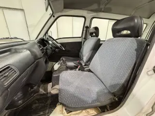 1995 Suzuki Every Van — White 4WD JDM Vans, photo 10 of 35