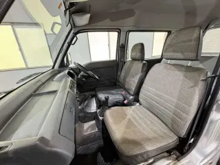 1996 Honda Acty Van — Silver 2WD JDM Vans, photo 10 of 33