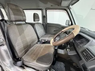 Silver 1996 Honda Acty Van 4WD JDM van for sale, stock KTD-0899 (photo 9)