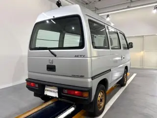 Silver 1996 Honda Acty Van 4WD JDM van for sale, stock KTD-0899 (photo 5)